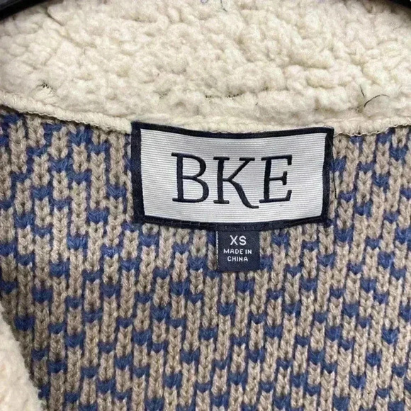 Buckle BKE Size XS Knit Open Cardigan Sweater Faux Fur Trim Front Pockets - Picture 2 of 4